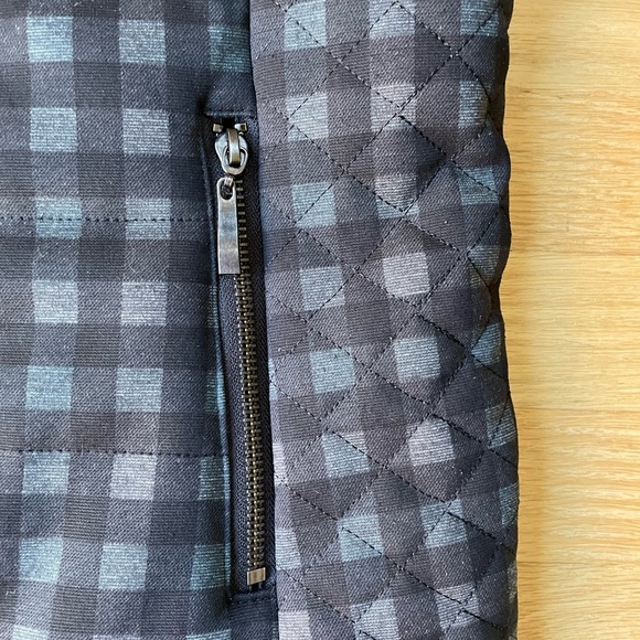 Lemon Tart Black Plaid Vest Size Small in Excellent Condition - Picture 3 of 10